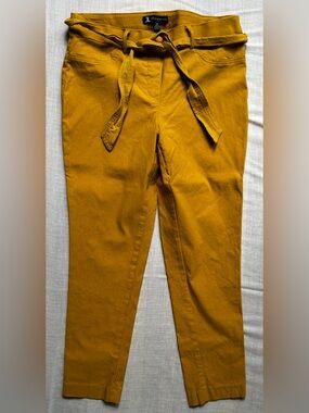 Jules & Leopold Women's Mustard Tie-Waist Chinos